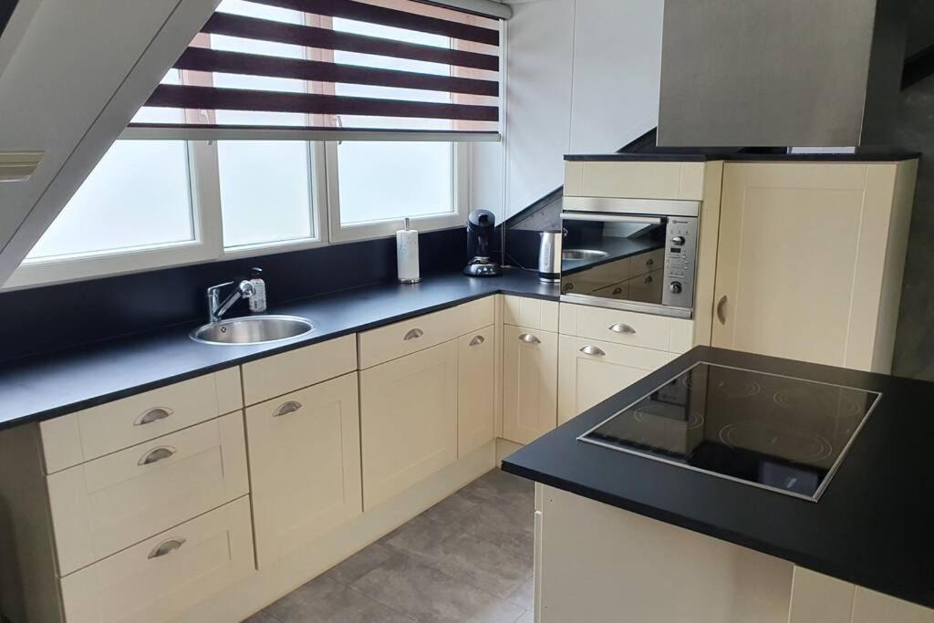 Vrijstaand / Landelijk Appartement Met Uitzicht! Де-Вейк Екстер'єр фото